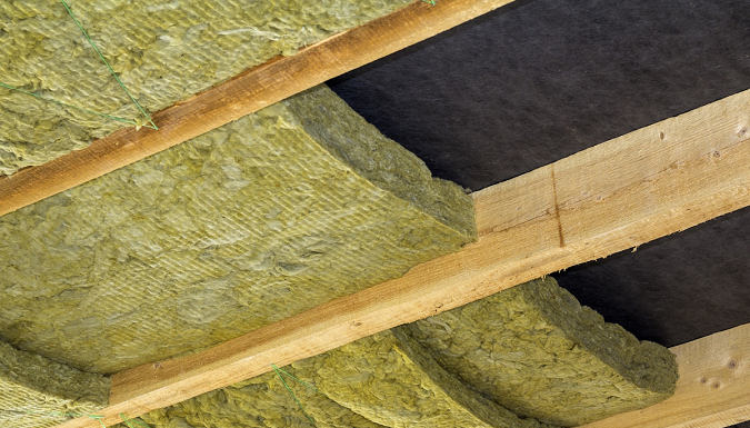 Plafond isoleren met steenwol